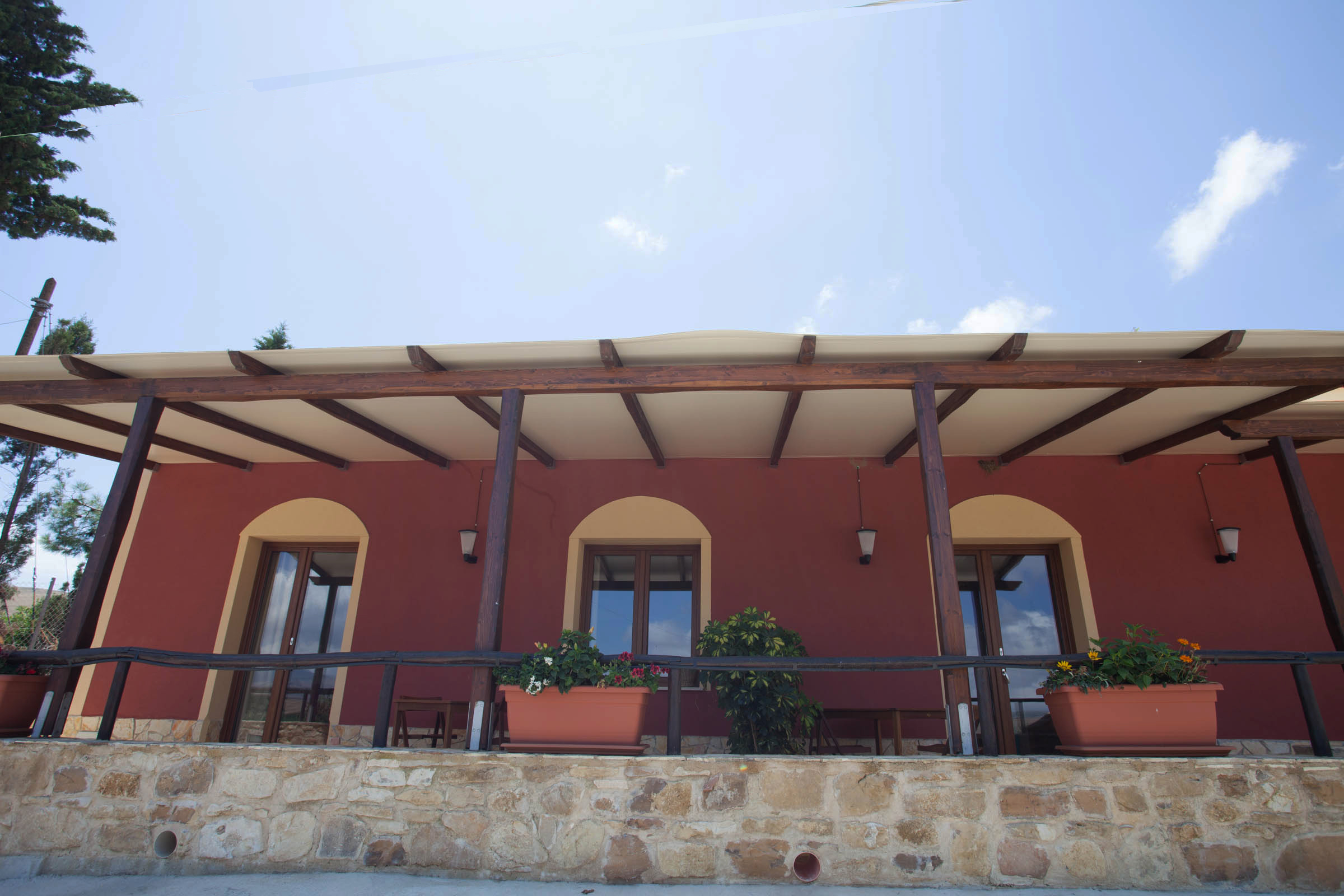 Baglio Nuovo, country village con piscina e ristorante